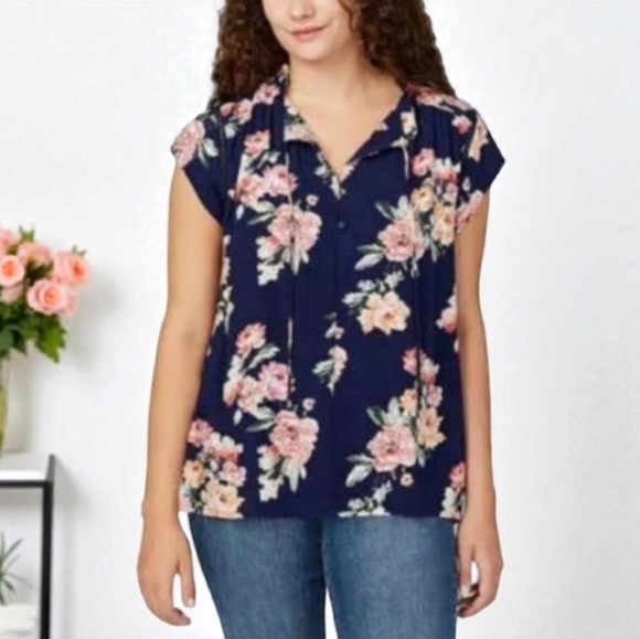 Buffalo David Bitton | Floral Print Flutter Sleeve Split V neck Top - Picture 1 of 8
